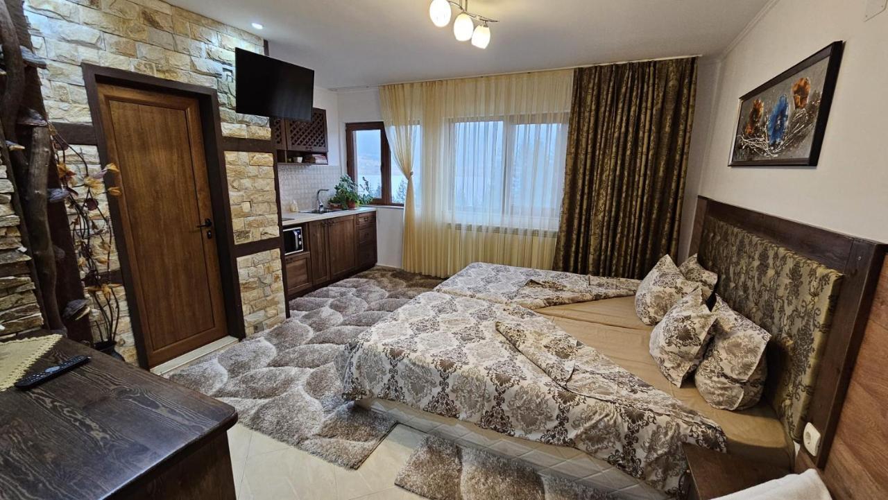 Villa Hills - Къща За Гости С Храна Orlino Εξωτερικό φωτογραφία